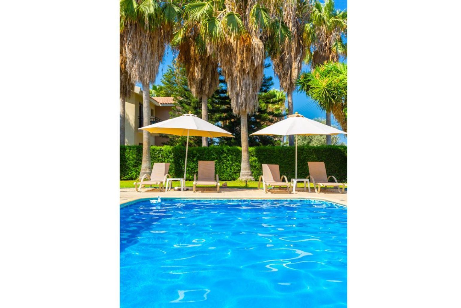 Villa Halima Stefanos Polis Bagian luar foto