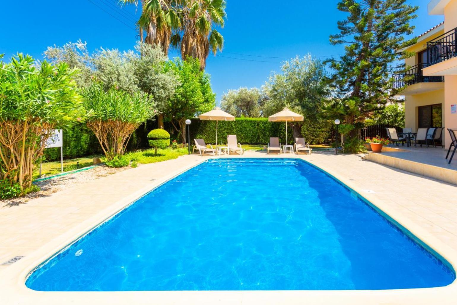 Villa Halima Stefanos Polis Bagian luar foto
